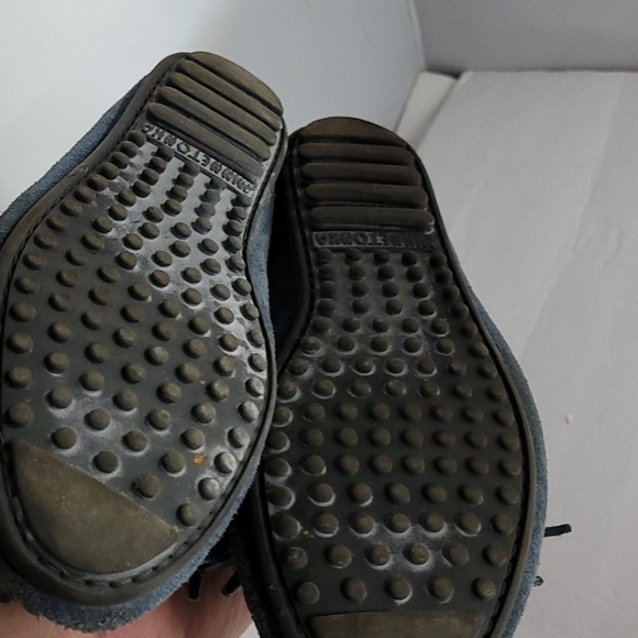 Minnetonka Shoes - Picture 3 of 3